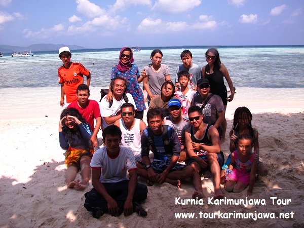 Foto di pantai Karimunjawa