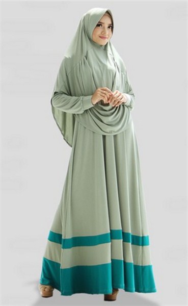 Trend model busana gamis muslimah syar'i terbaru untuk lebaran 2017/2018