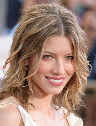 Medium Wavy Cut, Long Hairstyle 2011, Hairstyle 2011, New Long Hairstyle 2011, Celebrity Long Hairstyles 2109