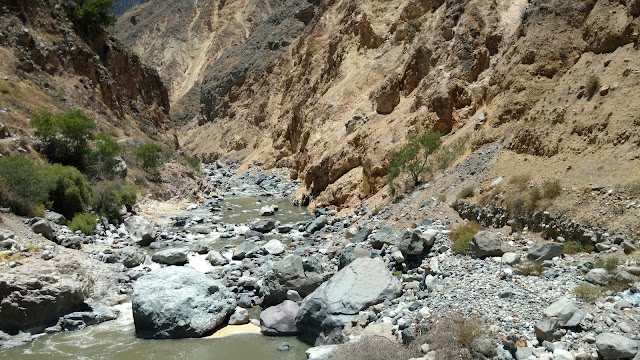 riverbed in the Colca Canyon