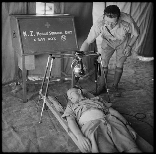 New Zealand X-ray machine being demonstrated in Egypt, 21 August 1941 worldwartwo.filminspector.com