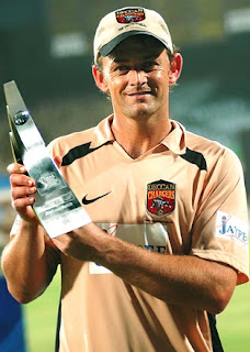 Adam Gilchrist Won the man of the match award.