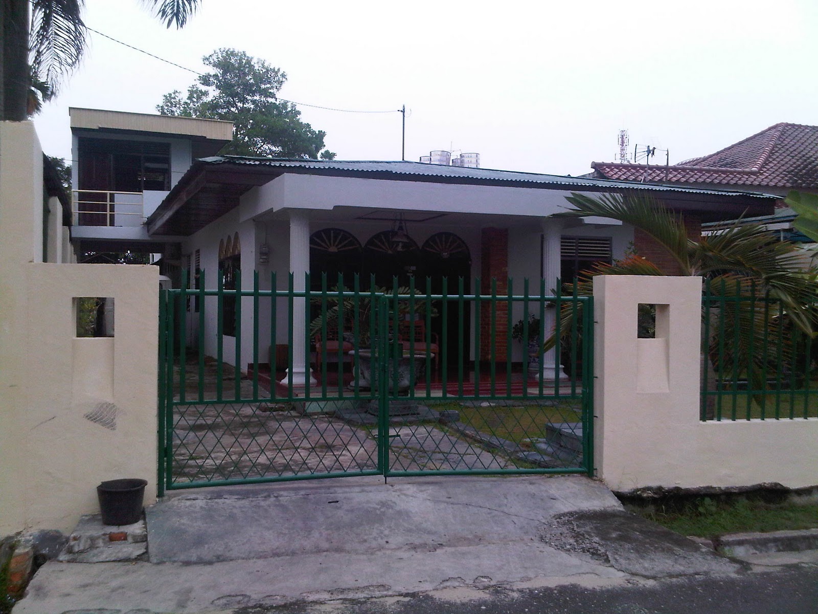 Yensen Property: Dijual Rumah jalan Cemara, Gobah 