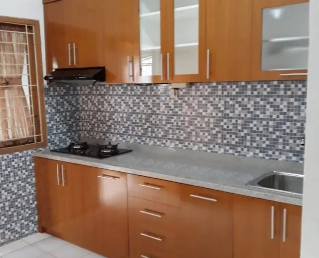 JASA PEMBUATAN KITCHEN SET CUSTOM DI mojokerto