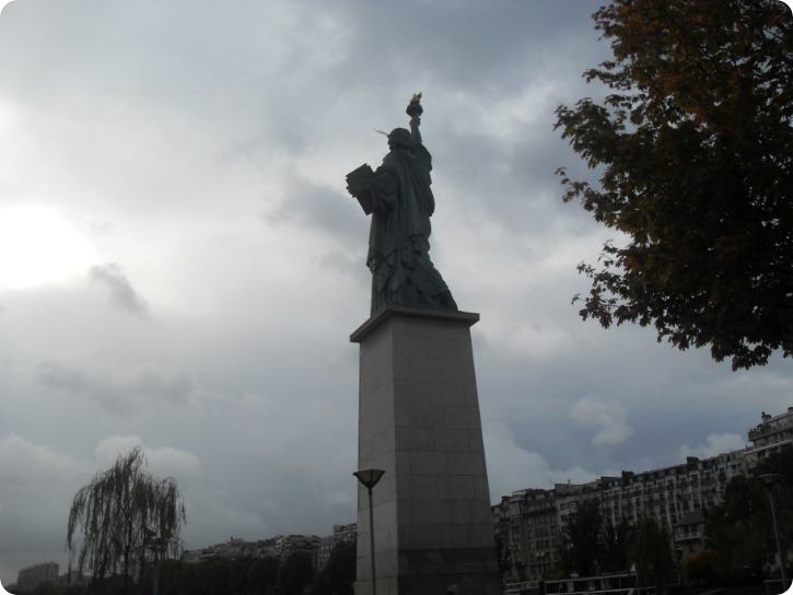 Frihedsgudningen - Pont de Grenelle, Paris
