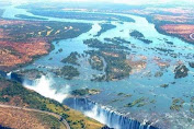 Victoria Falls - Fronteira entre a Zâmbia e o Zimbábue