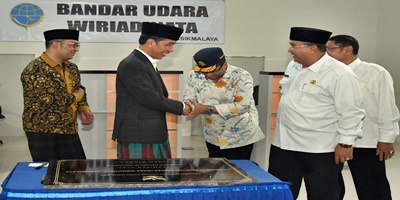 Presiden Resmikan Bandara Wiriadinata