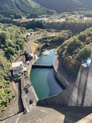 草木ダム下流側