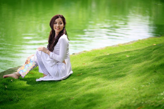 beautiful girl in ao dai 20000 ao-dai very-beautiful-girl-in-ao-dai very-pretty-girl-in-ao-dai very-beautiful-woamn-ao-dai girl-xinh-mac-ao-dai ao-dai-viet-nam