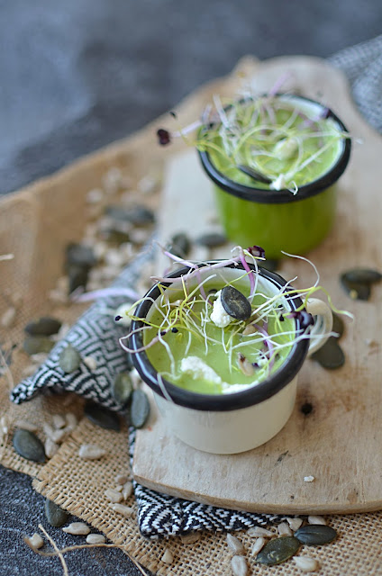 Gaspacho concombre, avocat et petits pois