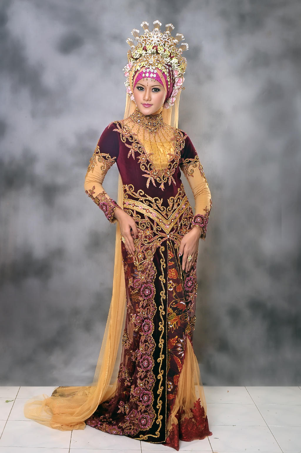 Kebaya Wanita Indonesia Model kebaya modern wanita indonesia