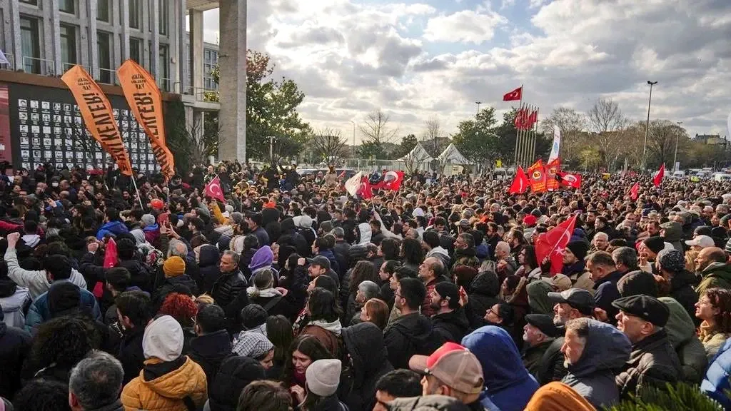 Τουρκία: Συνεχίζονται οι διαδηλώσεις και οι συγκρούσεις