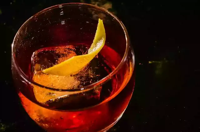 classic-negroni-cocktail-recipe