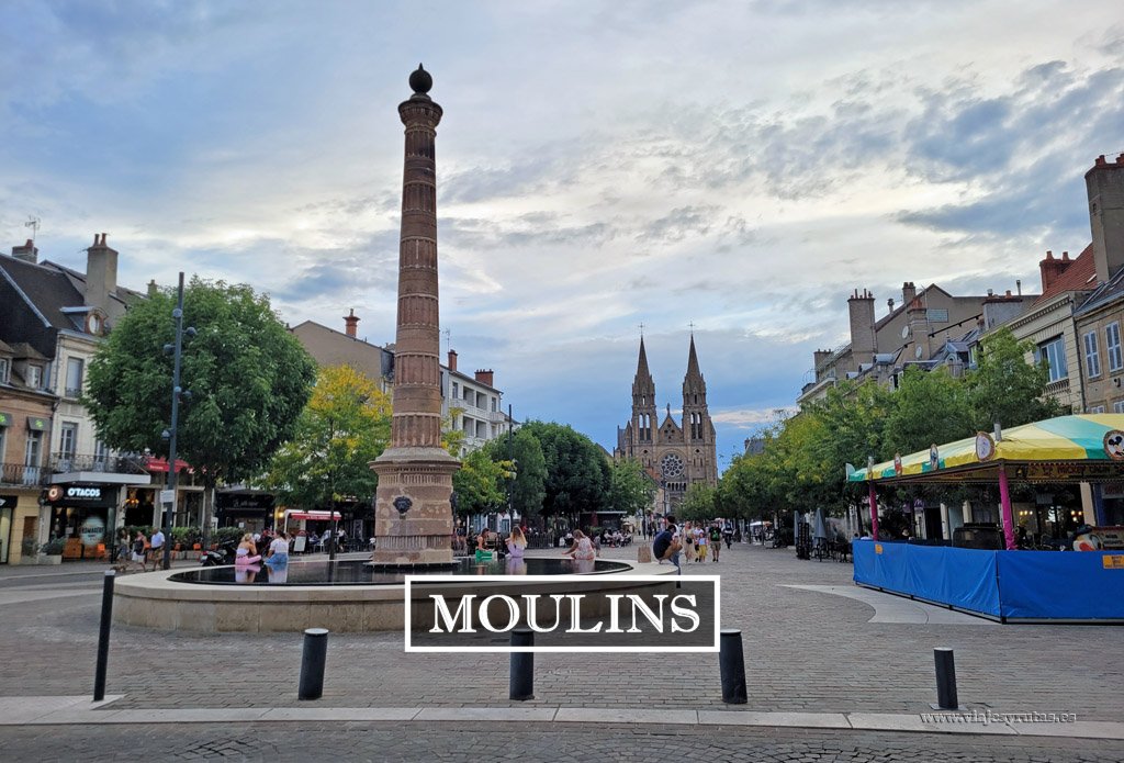 Lugares imprescindibles que ver en Moulins