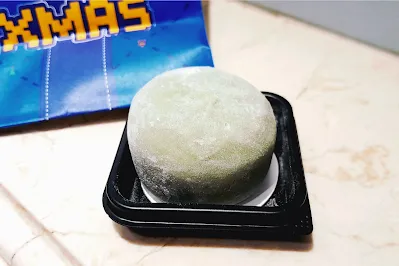 Matcha Adzuki Daifuku by Luckin Coffee
