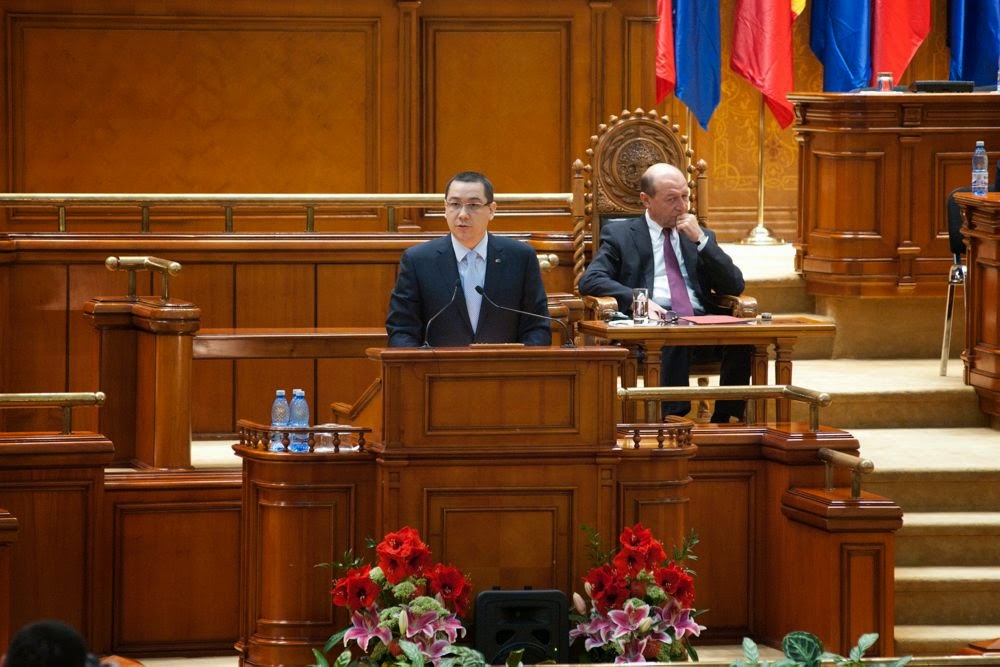 Fotografii de la Sesiunea Solemnă a Parlamentului, 1 aprilie 2014, la care a participat Principesa Moştenitoare Margareta