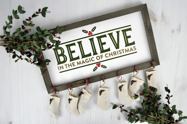 Christmas Advent Sign from Jen Gallacher for www.jillibean-soup.com. #christmassign #adventcalendar #jillibeansoup #jengallacher #mixthemedia