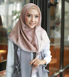 foto artis muslim cantik mellya baskarani