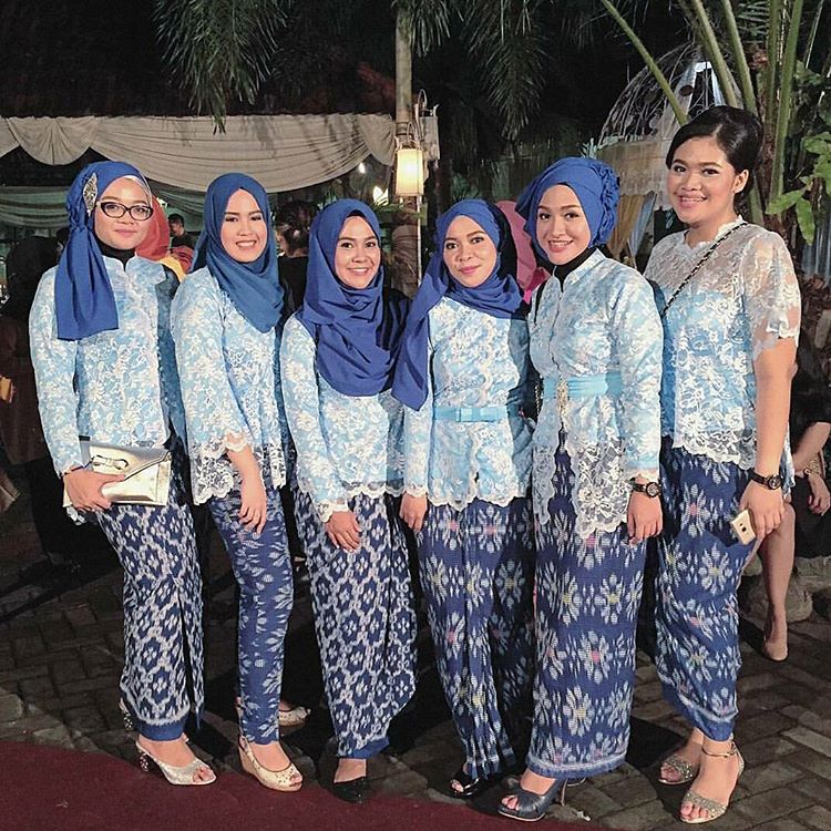 19+ Model Baju Kebaya Pesta Khusus untuk Wanita Berhijab 2018