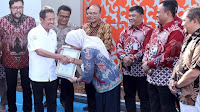 Menteri KKP Resmikan Cold Storage Kapasitas 300 Ton di Karangsong Indramayu