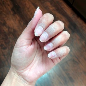 DIY Guide to Removing Gel, Dip and Acrylic Nails—Without Damage