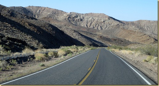 2013-04-15 - CA, Death Valley National Park Day 1-020