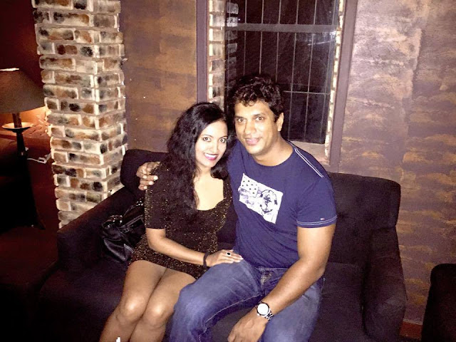  Roshan Pilapitiya new Girlfriend  Sunalie Ratnayake