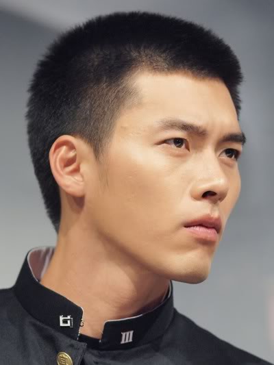 razor hairstyle. Hyun Bin razor hairstyle,