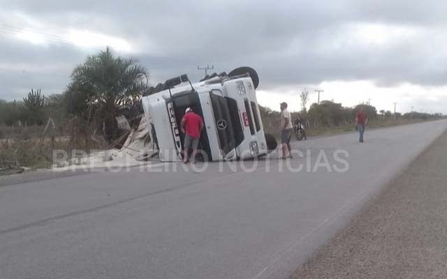 carreta-tomba-br324-junco-jacobina