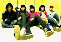 <img src="pee wee gaskins" alt="Pee Wee Gaskins Dari Mata Sang Garuda">