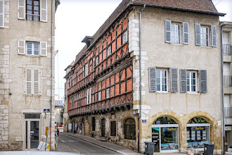 Ailleurs : Maison Gorrevod, ancienne maison bourgeoise à colombages au coeur de la vieille ville de Bourg-en-Bresse