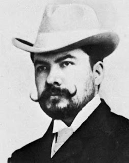 El poeta nicaragüense Rubén Darío con sombrero y con bigote largo