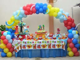 DECORACIONES CON GLOBOS fiestitainfantil.blogspot.com