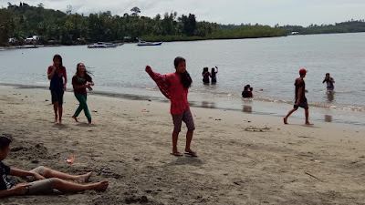 Pantai Maileppet Destinasi Wisata Favorit di Siberut Selatan Kepulawan Mentawai