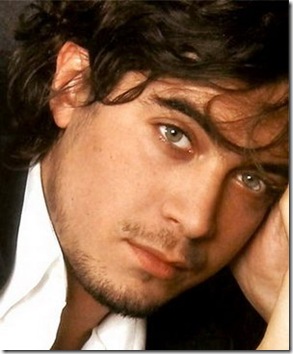 riccardo-scamarcio-5