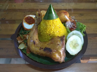 Tumpeng Mini