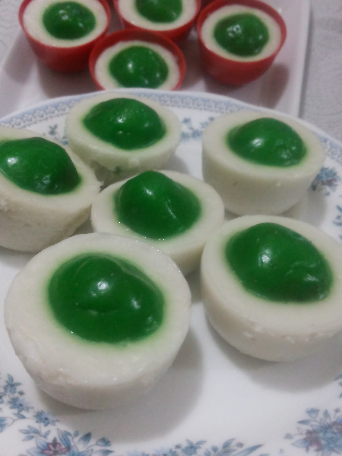 MTQ Creations.: Kuih Permata Zamrud