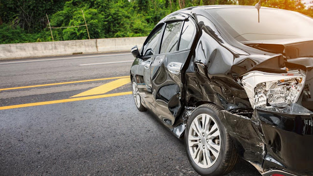 Compramos coches con averia o siniestrados para desguace