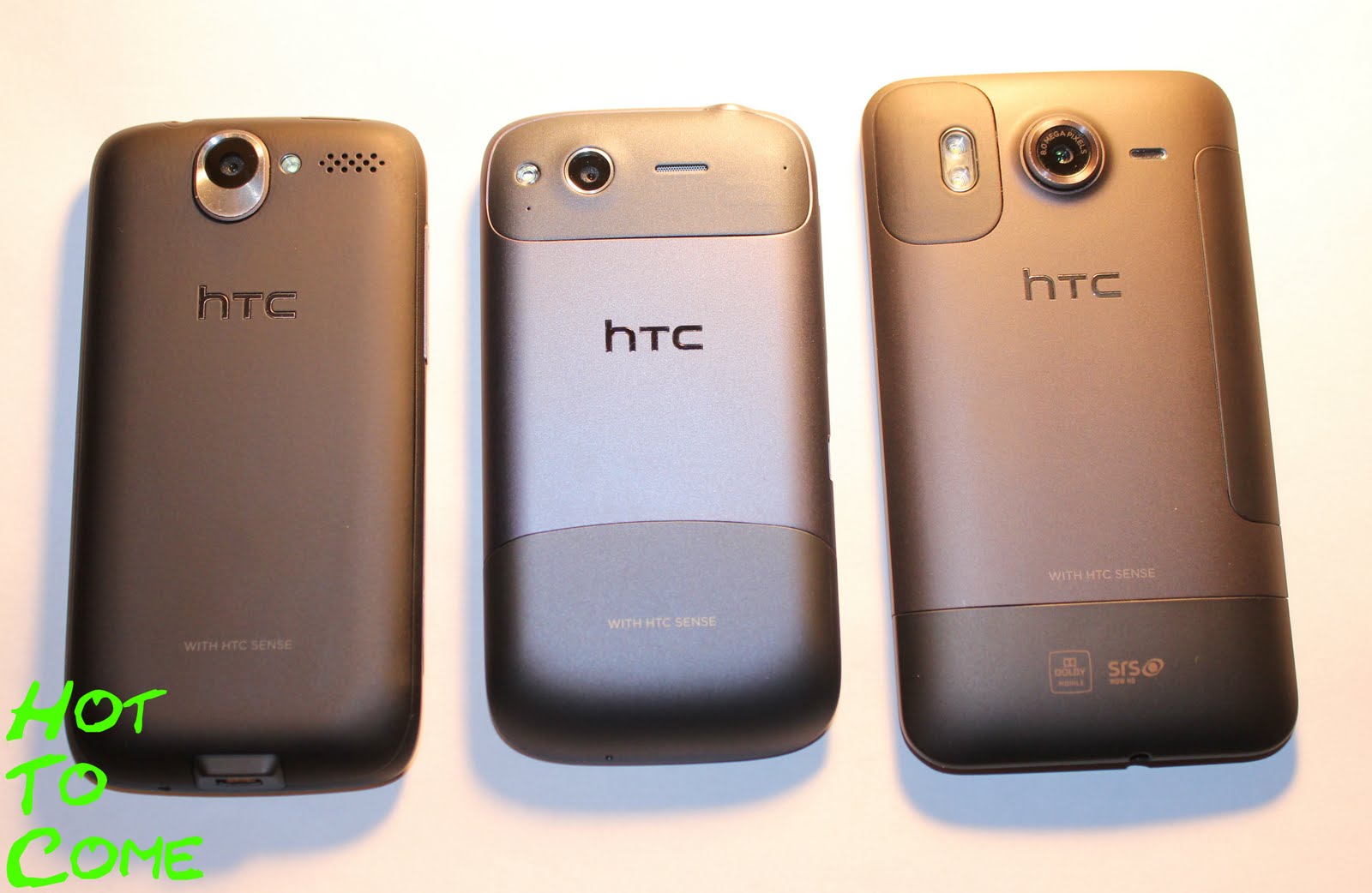 De gauche à droite : HTC Desire - HTC Desire S - HTC Desire HD