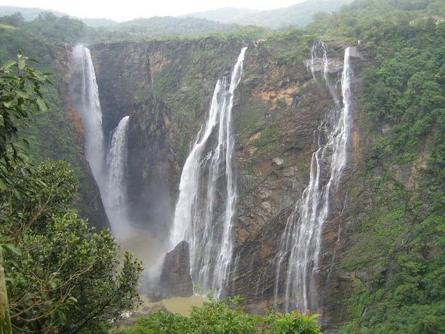 MadhyaPradesh Tour Package, pachmarhi tour, diwali tour packaes, akshar infocom, aksharonline.com, www.aksharonline.com, 8000999660