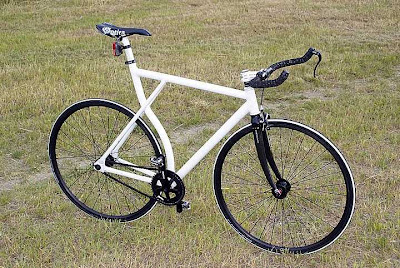 Sepeda Fixie Putih Polandia