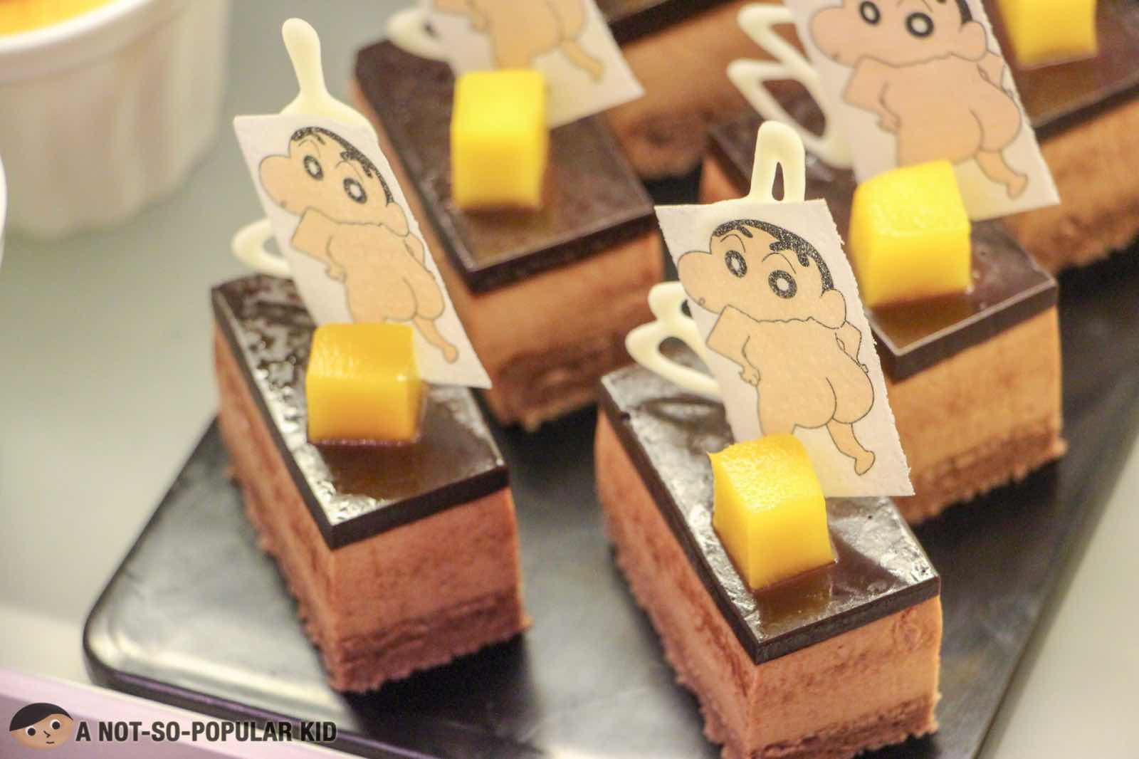 Shin Chan novelty cakes in Six Doors
