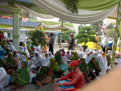 Babinsa Sekargadung Koramil 0815/11 Pungging Amankan Halal Bihalal Nahdliyat Cinta Indonesia (NCI)