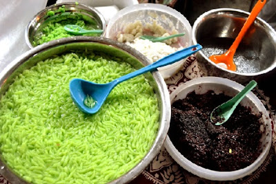  Kali ini saya akan sedikit berbagi resep sederahan Resep Es Dawet Ketan Hitam Purworejo