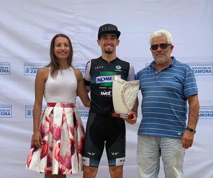 Alejandro Ropero (Kometa Cycling Team Sub23) triunfa en la etapa reina  de la Vuelta a Zamora