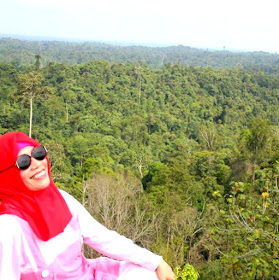 Pose impian ala selebgram Batu Dinding Borneo