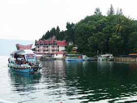 Lake Toba Special Boat