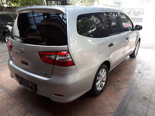  Jual Mobil Bekas Grand livina SV 2013 pemakaian 2014 at