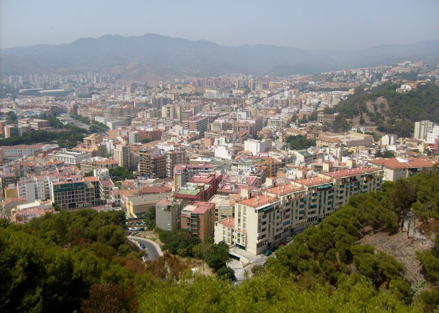 Málaga port - widok z Alcazaby