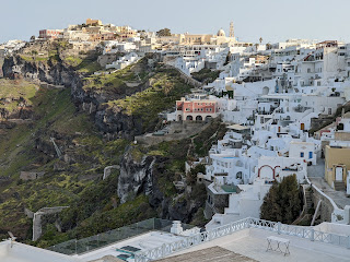 Thira Santorini, western part - crater rim.